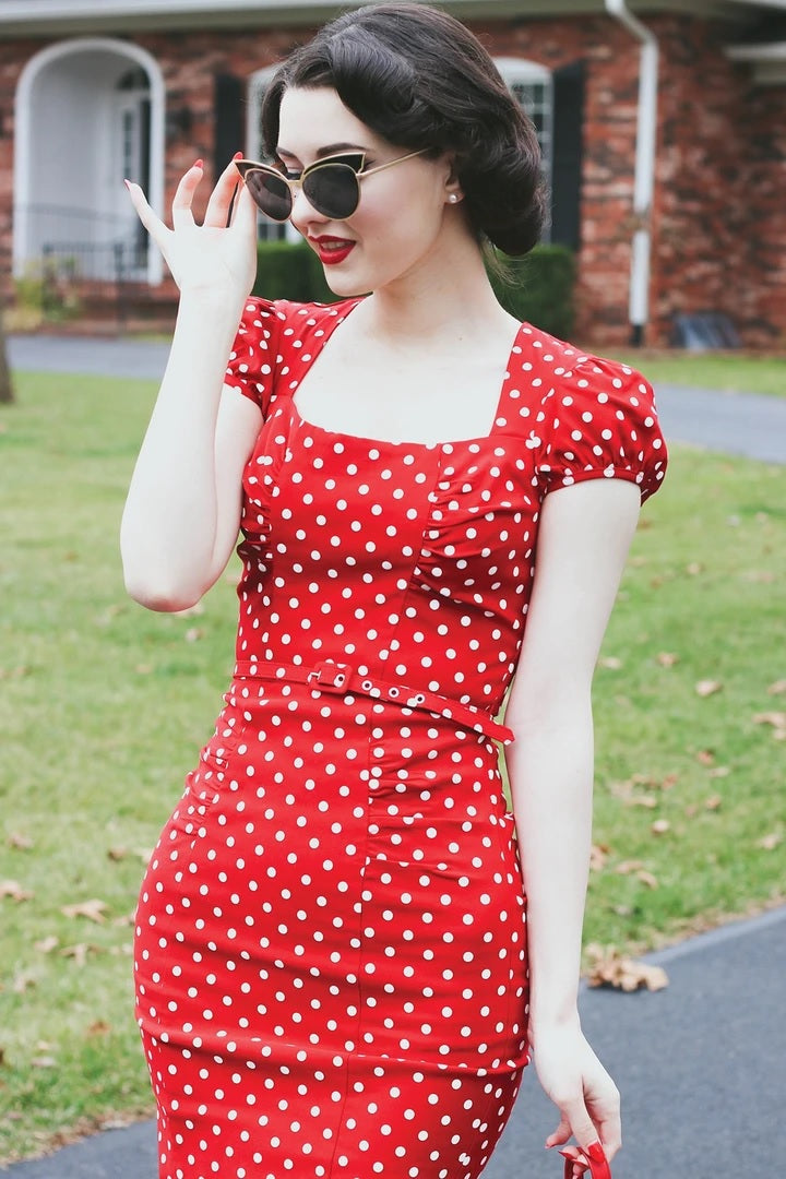 Celebrity 1950's Fitted Dress By Stop Staring! 4 Celebrity 1950's Fitted Dress By Stop Staring!