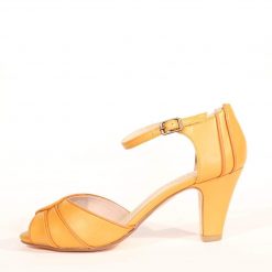 Chelsea Crew Shop Women's Larisa Heels